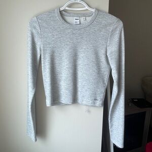 💜3 for $15💜 TNA Wafflex Longsleeve Crop XS grey